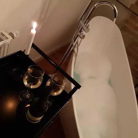 Holiday home Ferienloft Ottos Werkstatt Mit Saunafass *