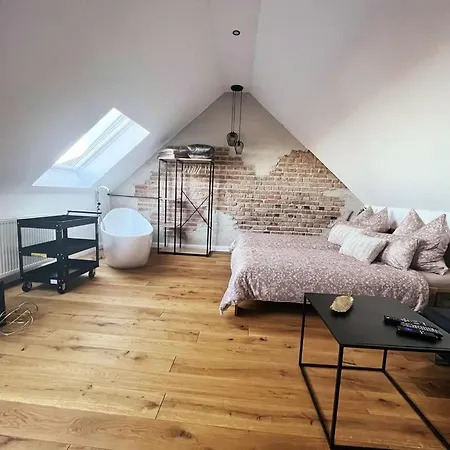 Ferienloft Ottos Werkstatt Mit Saunafass *